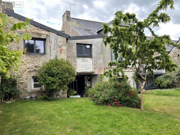 Maison à vendre à Guingamp dans les Côtes-d'Armor (22200), ref : 22064-1288