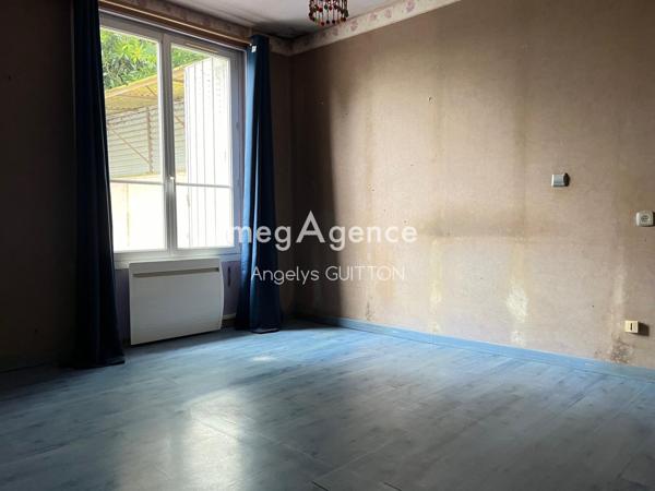 Maison à Beaumont-sur-Sarthe, 72170 - 3 pièces 61m²