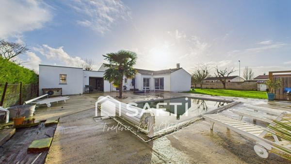 Maison contemporaine, 5 chambres, garage, piscine