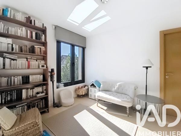Maison à vendre 7 pièces 230 m² Saint-Maur-des-Fossés