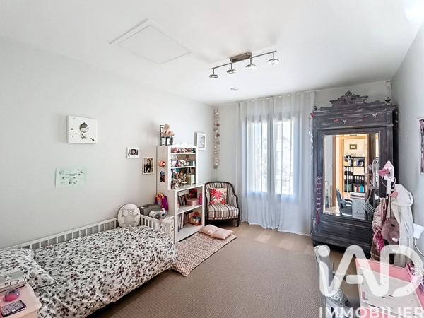 Maison à vendre 7 pièces 230 m² Saint-Maur-des-Fossés