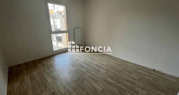 Location Appartement 3 pièces 60.15 m² - Maurepas 78310