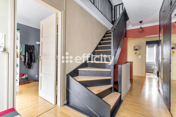 Maison 7 pièces - 200 m²