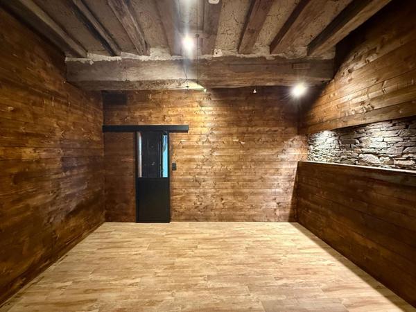 A VENDRE - APPARTEMENT 5 PIECES - ANCENIS-SAINT-GEREON