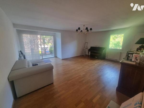 APPARTEMENT T4 DE STANDING / TERRASSE ET PARKING – SECTEUR BARBIEUX / AVENUE GUSTAVE DELORY