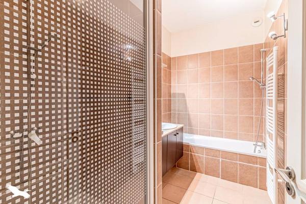 Appartement à vendre |                                       Bordeaux |                                        4 pièces  |  80 m²