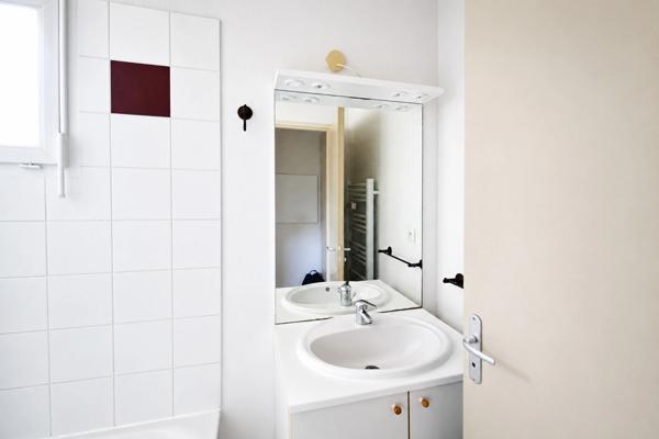 T2 meublé 30 m2 avec terrasse et parking à Aureilhan - 40-