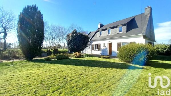 Maison 5 pièces de 97 m² à Melgven (29140)