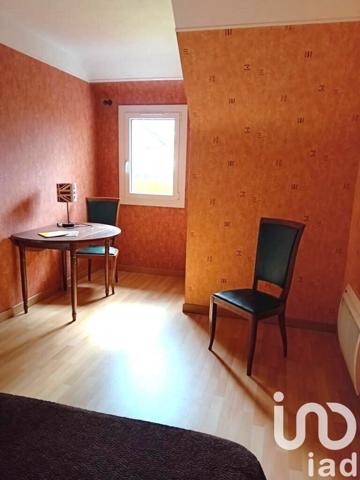 Maison 5 pièces de 97 m² à Melgven (29140)