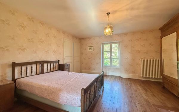 Maison à vendre    6 pièces • 208 m2 Pontailler-sur-Saône