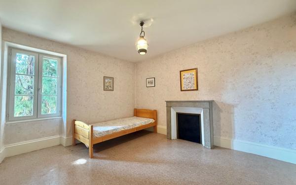 Maison à vendre    6 pièces • 208 m2 Pontailler-sur-Saône