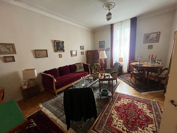 Maison 7 pièce(s) 150 m2 secteur Canclaux