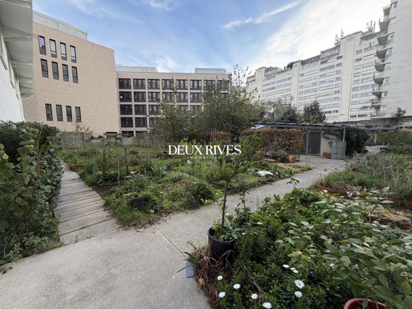 Beau T2 hyper centre avec ascenseur de 61m2 possible t3