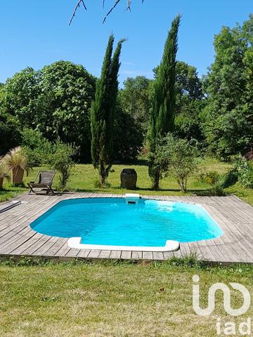 Maison à vendre 6 pièces 141 m² Saint-Loubès