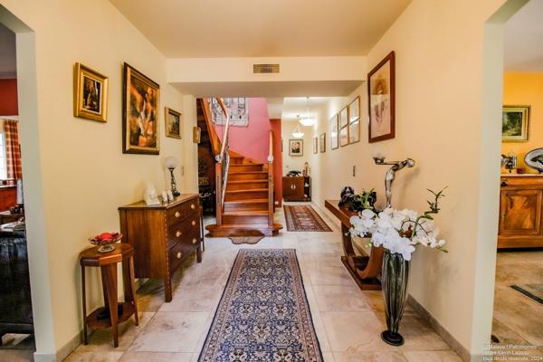 Une maison de Maître contemporaine à Candresse avec dépendances et son jardin de 2500m2 arboré