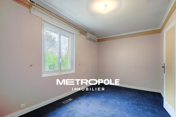 Maison 12 pièce(s) 10 chambre(s) 425 m²