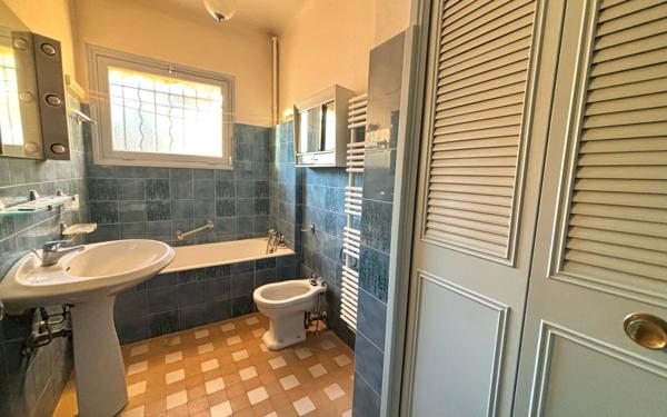 Appartement à vendre    3 pièces • 76,40 m2 Grasse