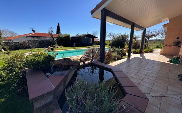 Maison à vendre    4 pièces •  Noé