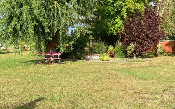 Maison à vendre    6 pièces •  Villiers-en-Lieu