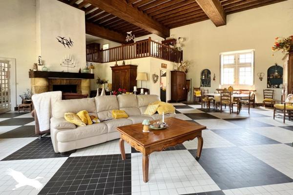 Maison à vendre 504 000 € Ansac-sur-Vienne 10 p 288 m² DPE F