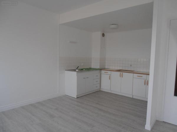 Appartement à louer à Fécamp en Seine-Maritime (76400), ref : SC/388   
Mairie