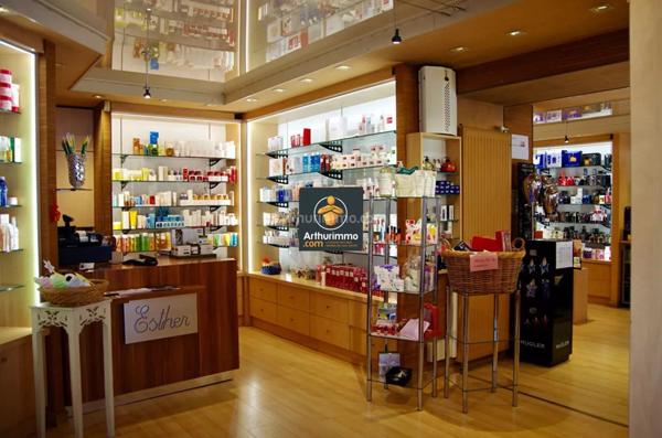 Location Local commercial 3 pièces 300 m2 à Morestel