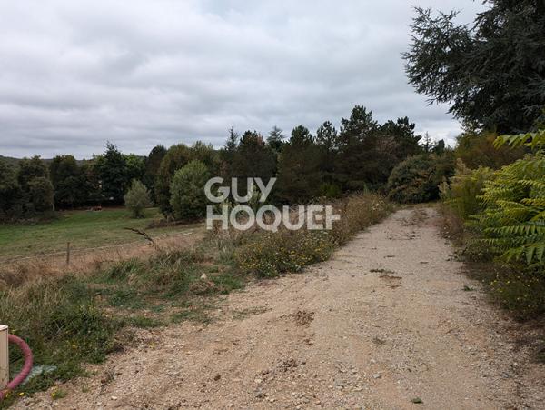 Terrain viabilisé avec vue dégagée