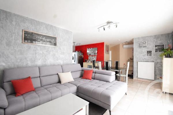 Maison à vendre  5 pièces - 104,57 m 2   CREUZIER LE VIEUX  - 03
