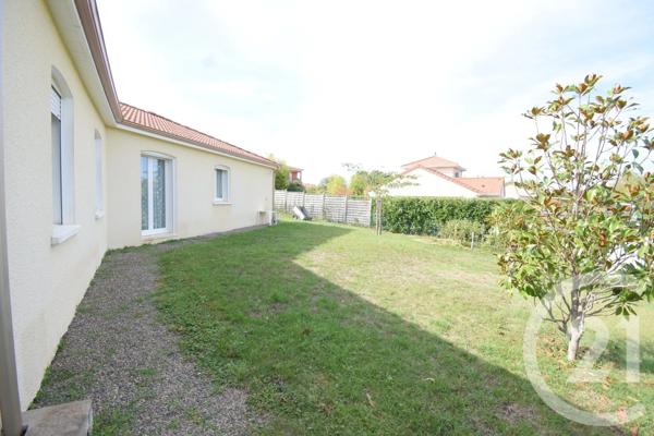 Maison à vendre  5 pièces - 104,57 m 2   CREUZIER LE VIEUX  - 03