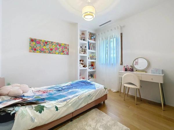 Maison de ville rénover avec de belles prestations