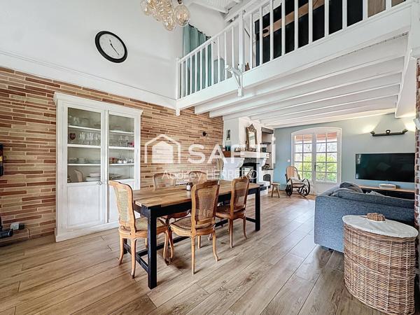 Sublime maison de plus de 180m² - Sous-sol - Piscine - Saint-Sulpice-La-Pointe