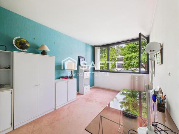 GARCHES - Buzenval appartement 4 pièces 83m2