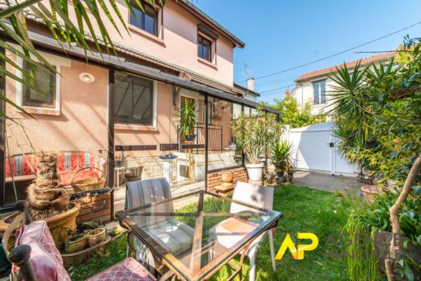 Maison Colombes 3 pièces 93 m² €695 000 ** - Référence 413CLR