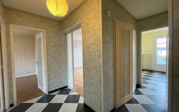 Appartement à louer    3 pièces • 67,70 m2 Sainte-Foy-lès-Lyon