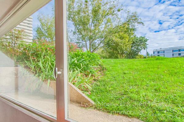 NANTES - ILE DE NANTES / MANGIN / BEAULIEU - Local d'activités / Bureaux (180 m²)