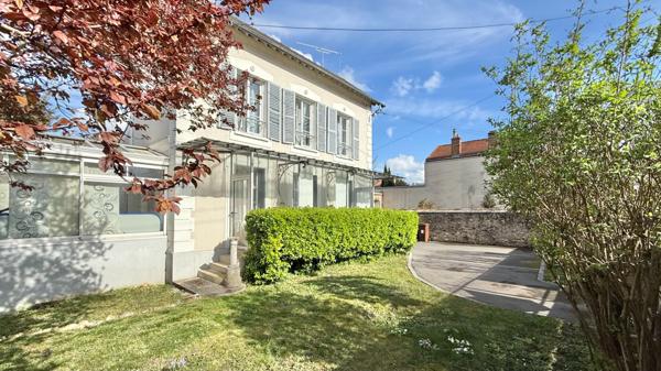 Maison Corbeil Essonnes 5 pièce(s) 110 m2