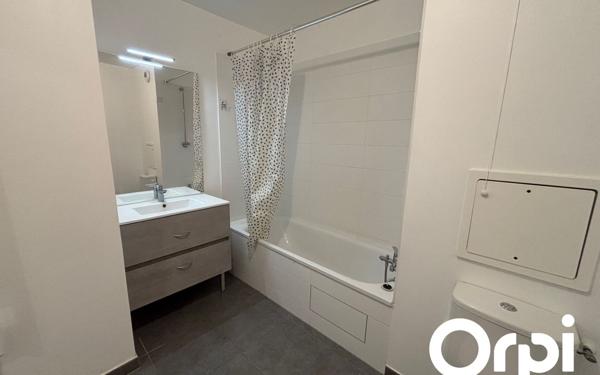 Appartement à louer    3 pièces • 56,90 m2 Montigny-le-Bretonneux