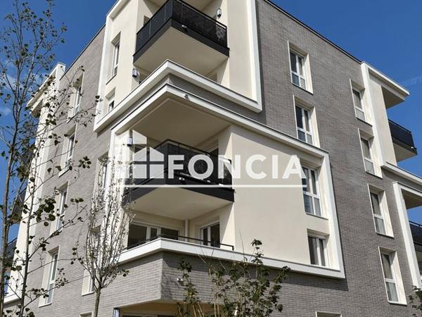 Location Appartement 3 pièces 66.33 m² - 1215 BOULEVARD DE L'EUROPE Melun 77000