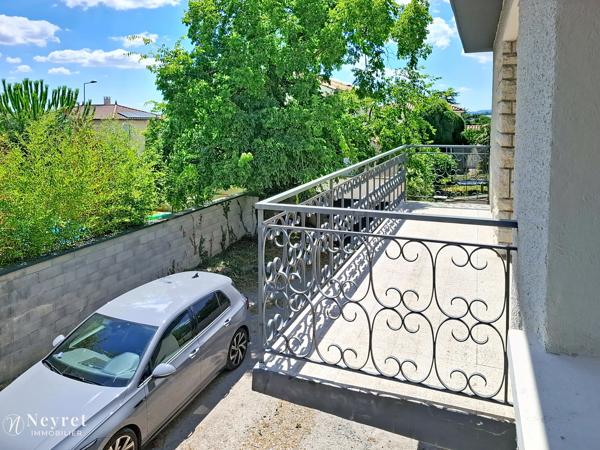 A ne pas rater ! Maison individuelle de 147 m², 5 chambres avec garage de 29m² sur 564 m² clos et arboré