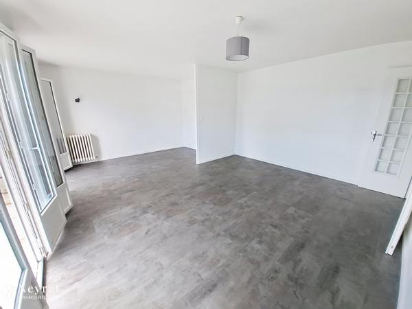 A ne pas rater ! Maison individuelle de 147 m², 5 chambres avec garage de 29m² sur 564 m² clos et arboré