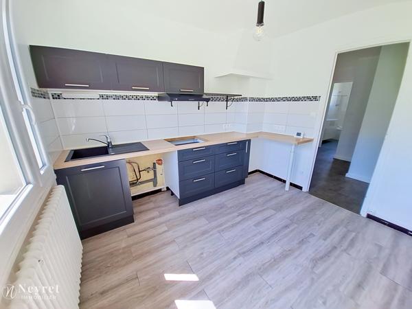 A ne pas rater ! Maison individuelle de 147 m², 5 chambres avec garage de 29m² sur 564 m² clos et arboré