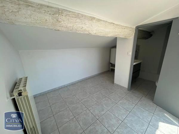 Appartement à louer 3 pièces 76.25m² Nîmes (30000)