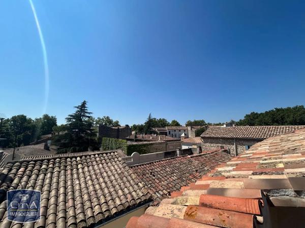 Appartement à louer 3 pièces 76.25m² Nîmes (30000)