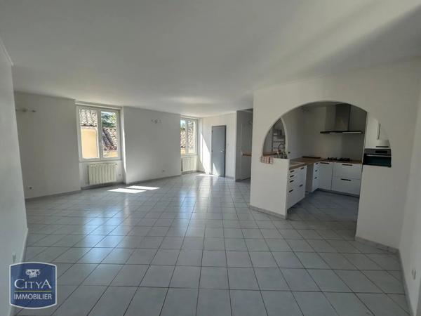Appartement à louer 3 pièces 76.25m² Nîmes (30000)