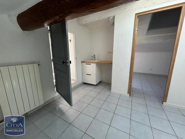 Appartement à louer 3 pièces 76.25m² Nîmes (30000)