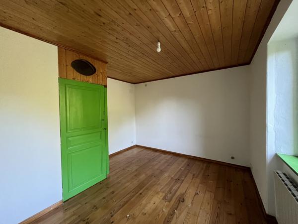 Maison
         5 pièces
        - 108 m² 159 900 € *