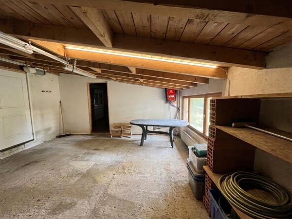 Maison
         5 pièces
        - 108 m² 159 900 € *