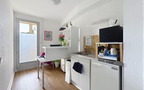 Immeuble à vendre    6 pièces • 346 m2 La Membrolle-sur-Choisille