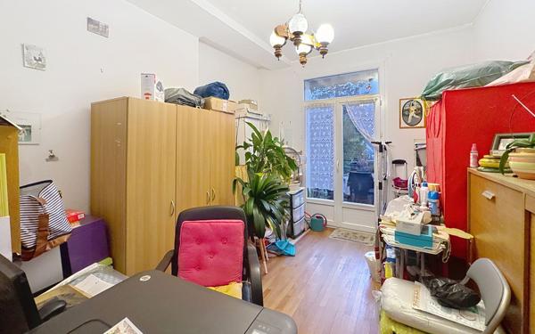 Immeuble à vendre    6 pièces • 346 m2 La Membrolle-sur-Choisille