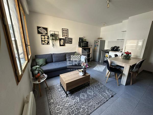 Appartement Rouen 2 pièce(s) 42 m2, place de parking privative, une cave.
